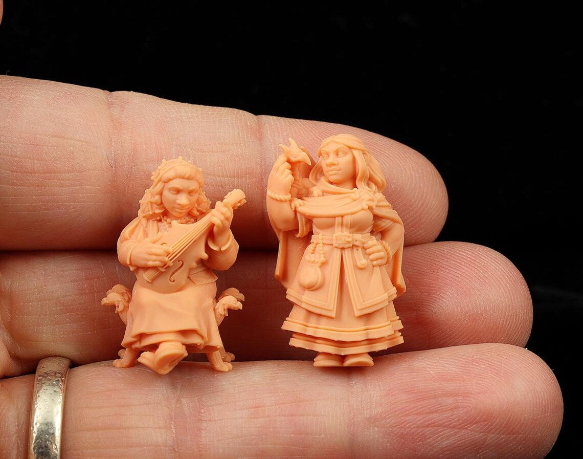 Female Dwarves -With Dragon