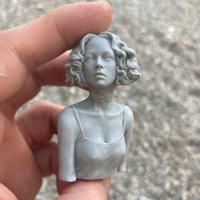 Giulia Academic Bust model