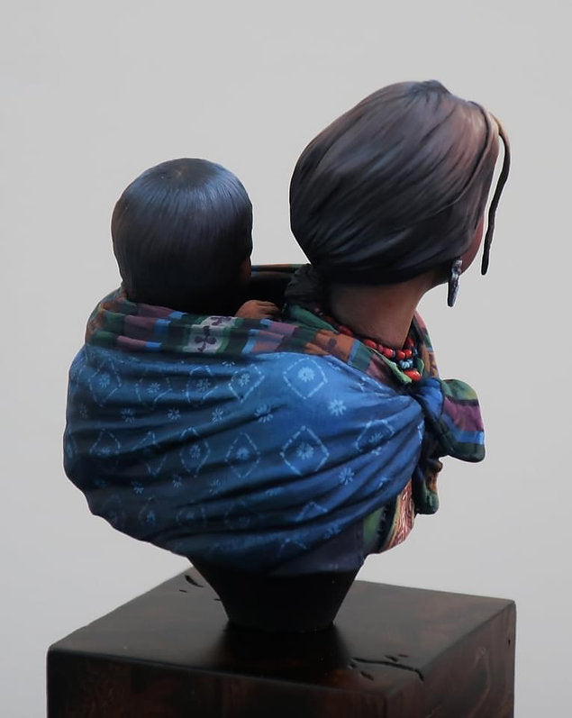 Motherhood mom and son in traditional Tibetan clothes resin model