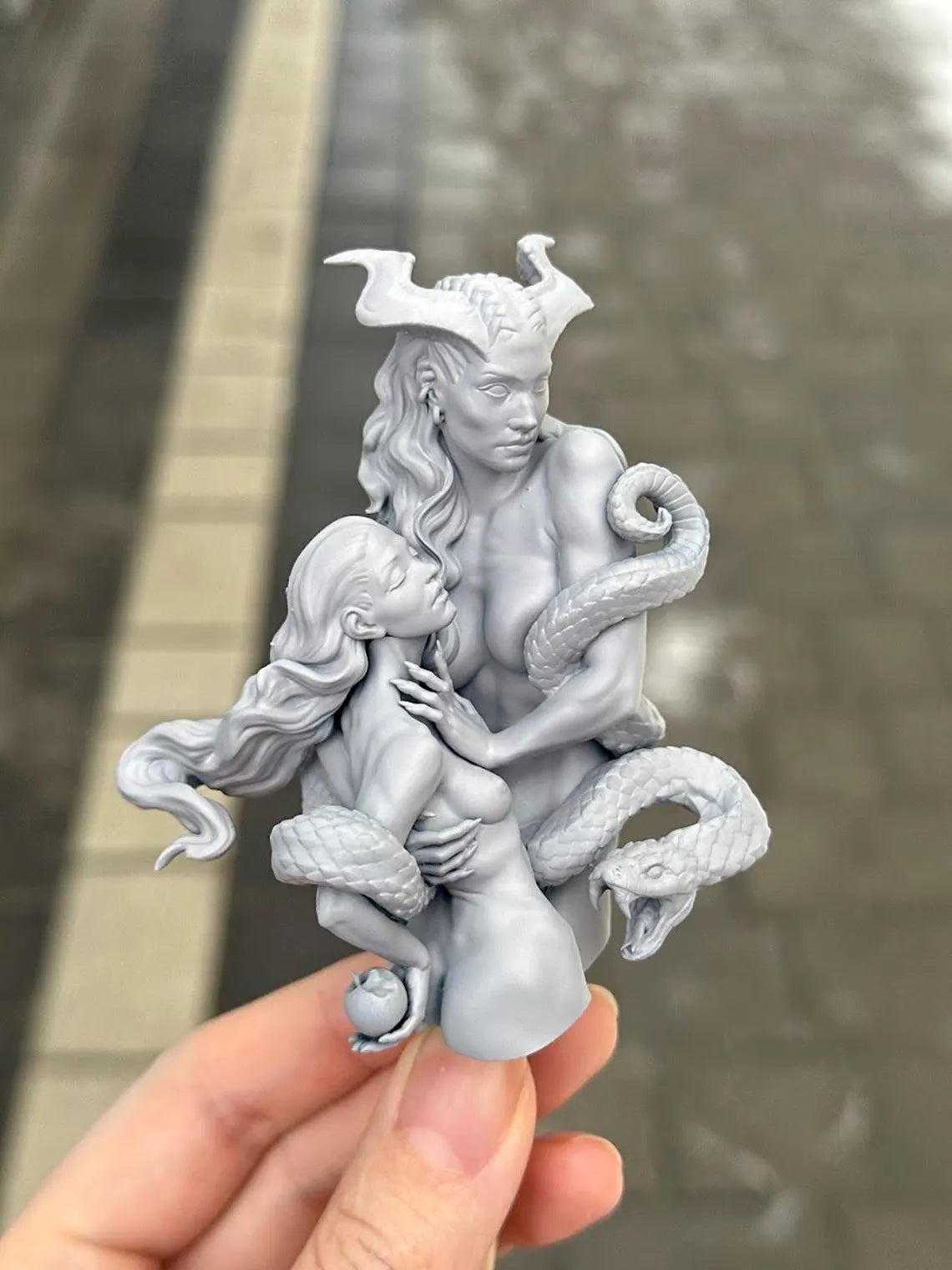 Mother of the fall 3d resin cast miniature bust