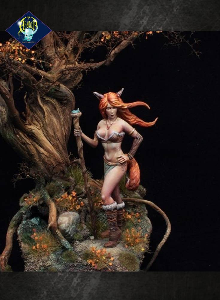 NYARA THE FOX LADY (54mm)